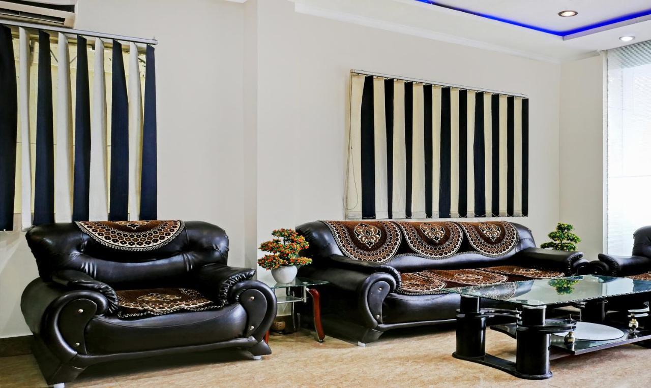 Hotel Itsy By Treebo - Ashoka Grand Waranasi Zewnętrze zdjęcie