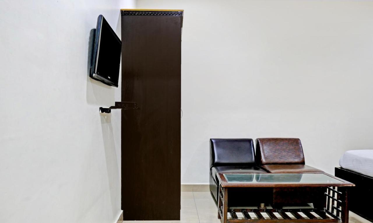 Hotel Itsy By Treebo - Ashoka Grand Waranasi Zewnętrze zdjęcie