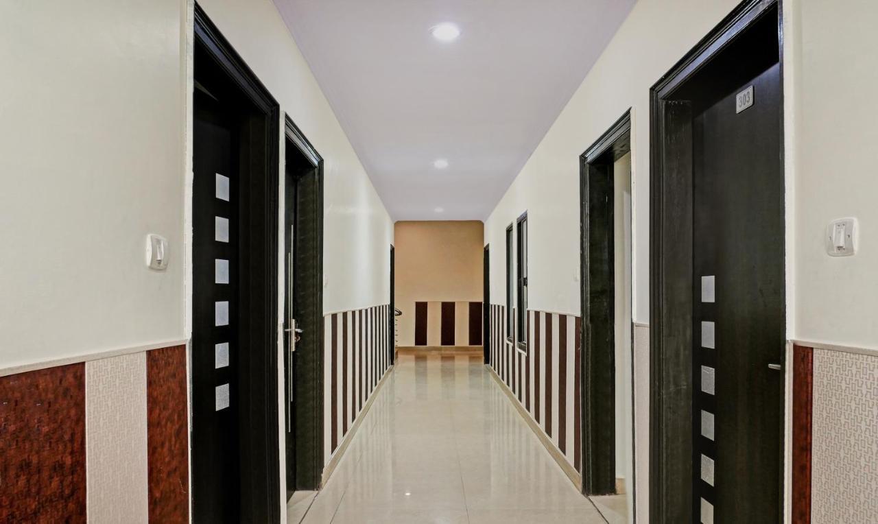 Hotel Itsy By Treebo - Ashoka Grand Waranasi Zewnętrze zdjęcie